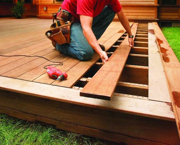 deck services in Saugus, CA